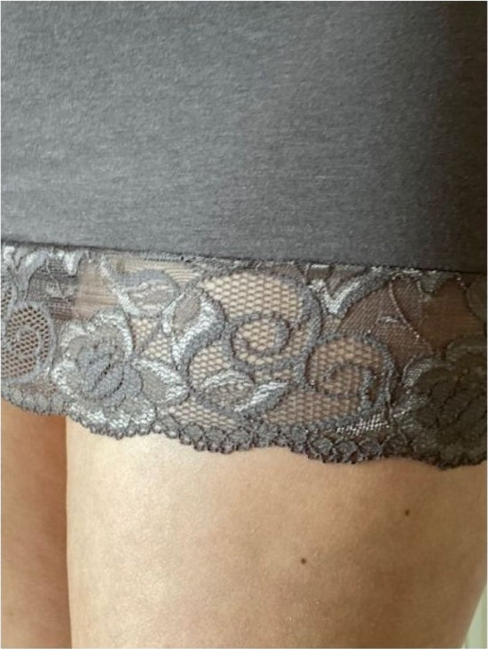 Canotta Donna Spalla Sottile Pizzo Fondo