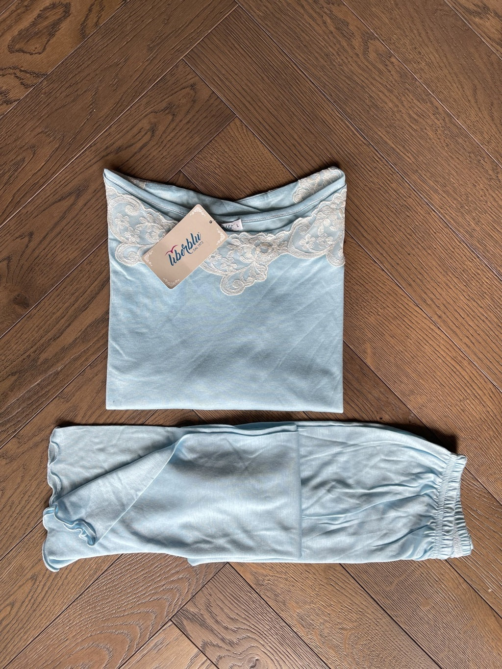 Pigiama Donna Manica Corta Pinocchietto Chanel